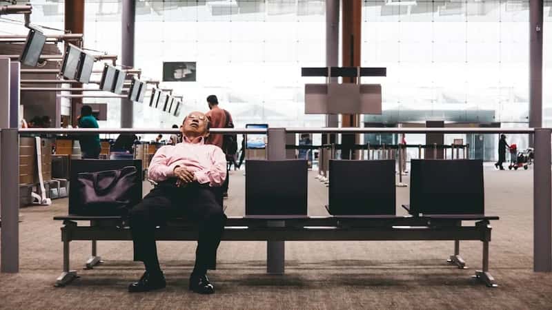 #10 - The Seated Pat-Down Option That Almost Nobody Uses (Image Credits: Unsplash)