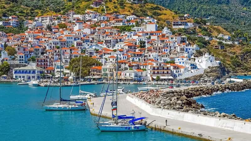7. Greece (Image Credits: Pixabay)