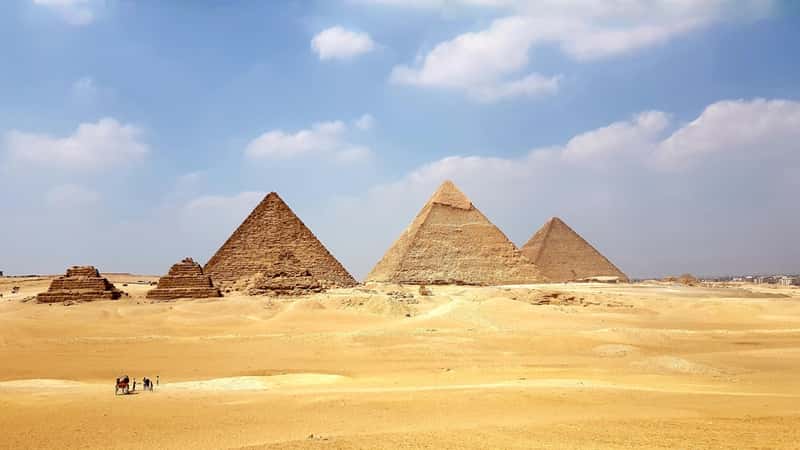 Egypt: Ancient Roads Meet Modern Traffic (Image Credits: Unsplash)