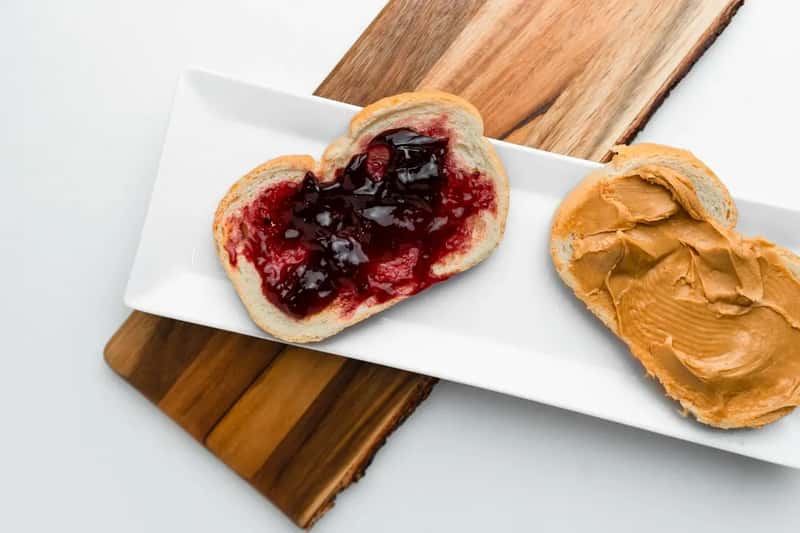 1. Peanut Butter and Jelly Sandwiches (Image Credits: Unsplash)