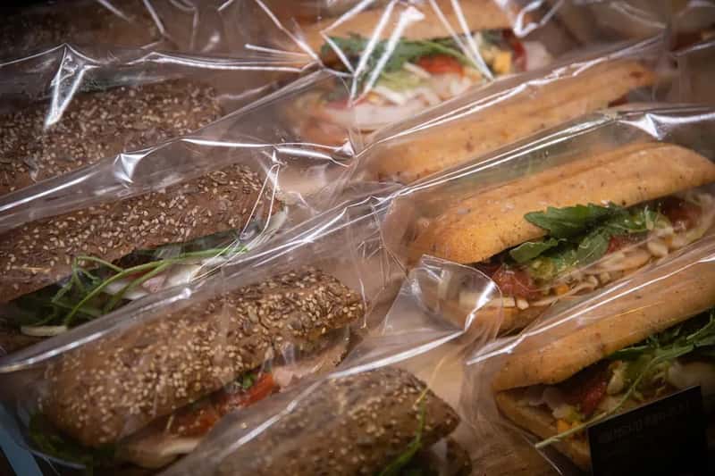 8. Convenience Foods at the Grocery Store (Image Credits: Unsplash)