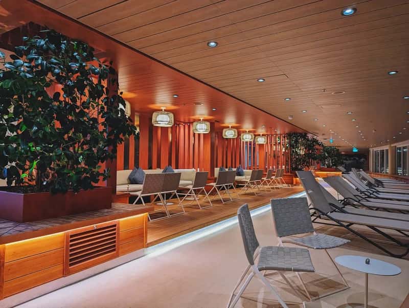 6. Access to exclusive lounges and events (Image Credits: Unsplash)