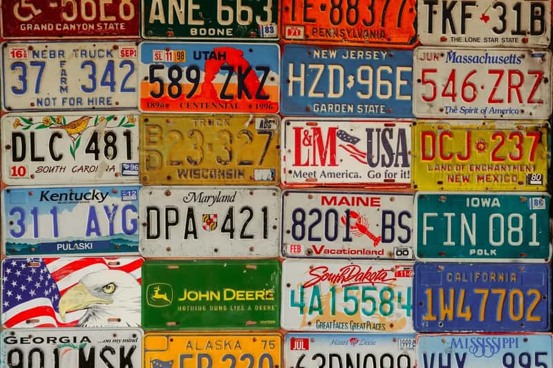 5. Playing license plate bingo and other car games with no screens involved (Image Credits: Unsplash)