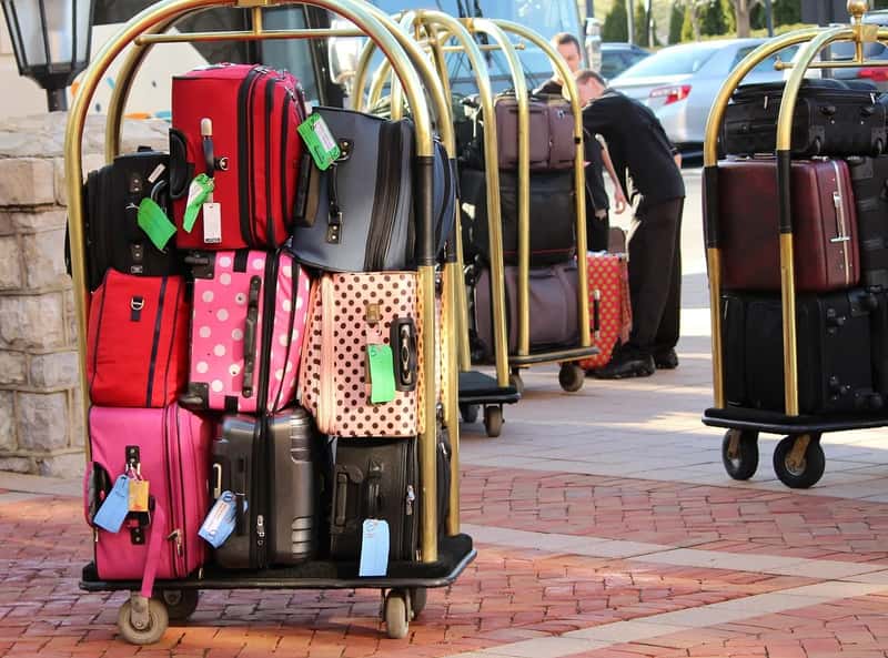 3. "Guaranteed" Doesn't Always Mean What Guests Think It Means (Image Credits: Pixabay)