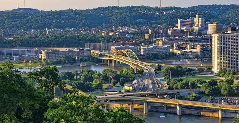 1. Pittsburgh, Pennsylvania - The City of Bridges That Beats Paris on Price (Image Credits: Pixabay)