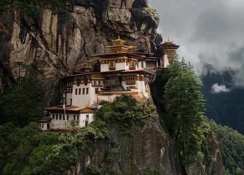 Bhutan: Exclusive Himalayan Kingdom Opens Wider (Image Credits: Unsplash)