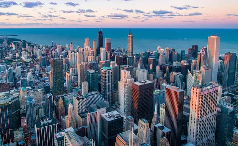Chicago Sees European Tourist Numbers Decline (Image Credits: Unsplash)