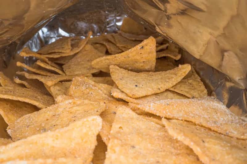 1. Heavily salted packaged meals and snack mixes (Image Credits: Pexels)