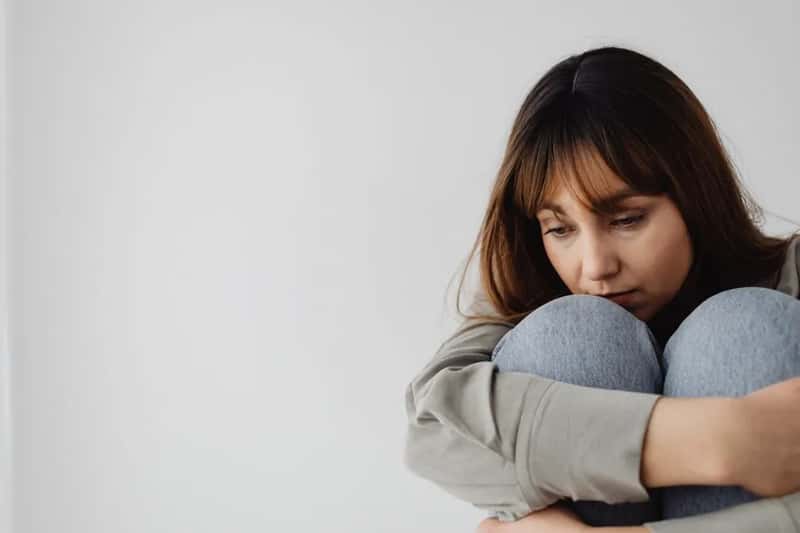 9. You Feel More Anxious About Staying Than About Leaving (Image Credits: Pexels)
