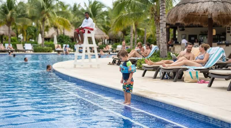 #2 - Young Kids Left Unsupervised Right Next to the Water (Image Credits: Gemini)