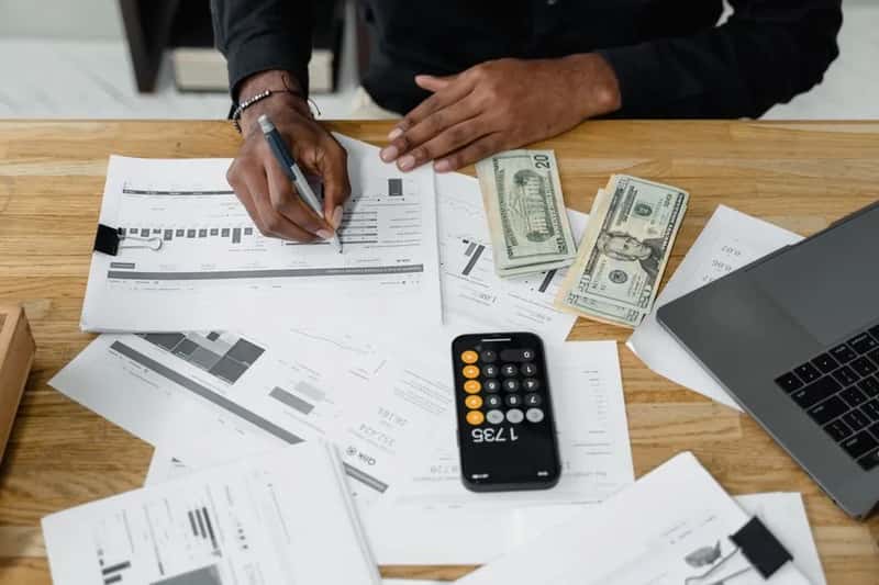 There's a Bank Account They Never Mention (Image Credits: Pexels)