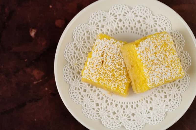 4. Bars belong in the cooler, not cookies (Image Credits: Pexels)