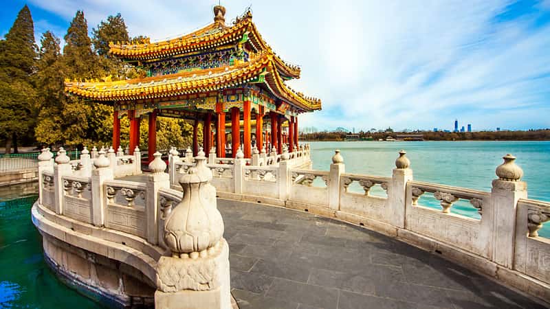 China: Ancient Wonders Meeting Modern Marvels (Image Credits: Shutterstock)