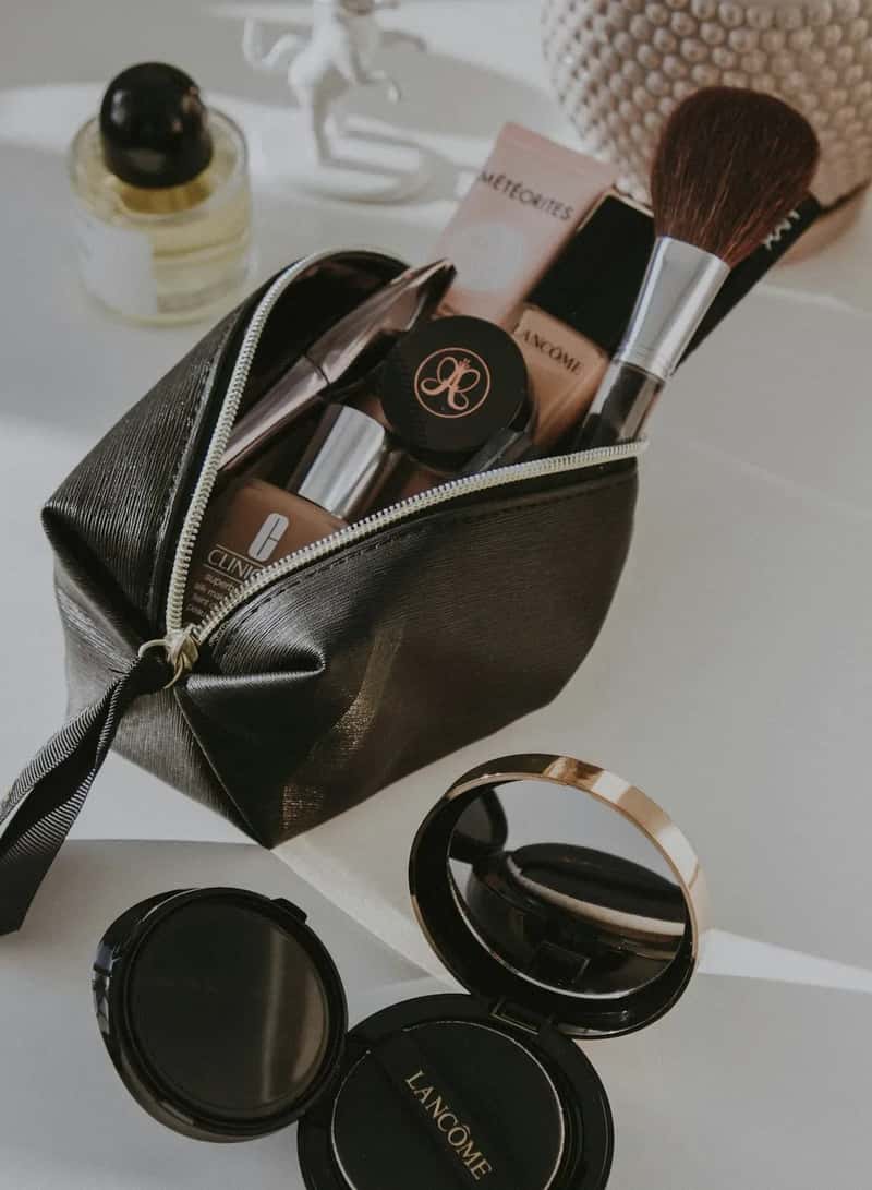 #2 - A Pre-Packed, Always-Ready Toiletry Bag (Image Credits: Unsplash)