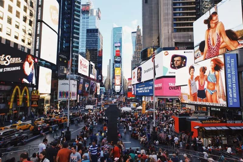 4. New York: Rude or Just Busy? (Image Credits: Rawpixel)