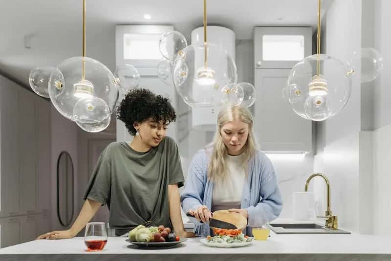 #12 - Keep the Kitchen Well-Lit - Especially Where You Cut (Image Credits: Pexels)