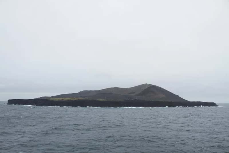 11. Surtsey Island, Iceland (brian.gratwicke, Flickr, CC BY 2.0)