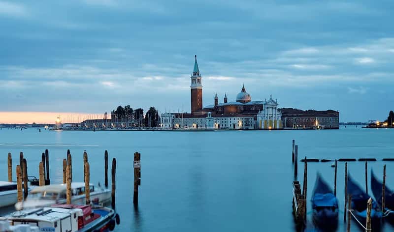 Venice, Italy: The Day Tripper Fee Experiment (szeke, Flickr, CC BY-SA 2.0)