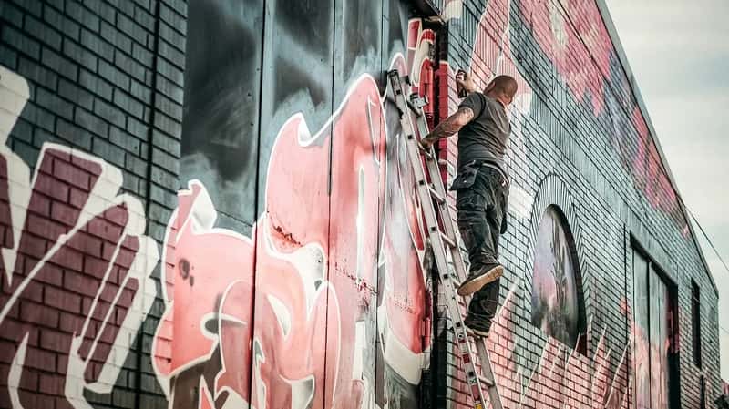 11. Explore the Downtown Arts District and Street Murals (Image Credits: Pixabay)
