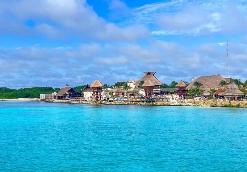 Mahahual, Quintana Roo (Image Credits: Pixabay)