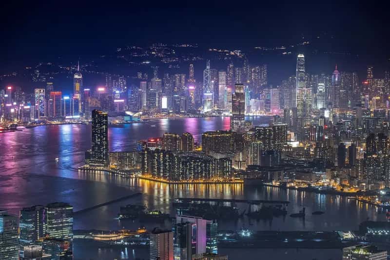 Hong Kong: Urban Density Meets Exceptional Healthcare (Image Credits: Pixabay)