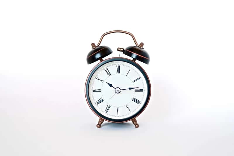 The Cancellation Deadline That Can Erase The Benefit Entirely (Image Credits: Unsplash)