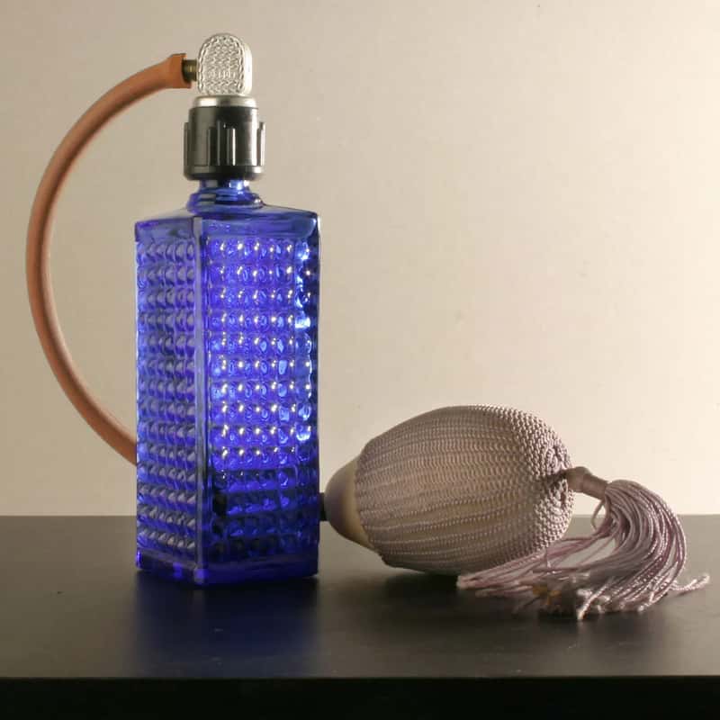 9. Strong Perfume or Heavily Scented Products (Image Credits: Wikimedia)