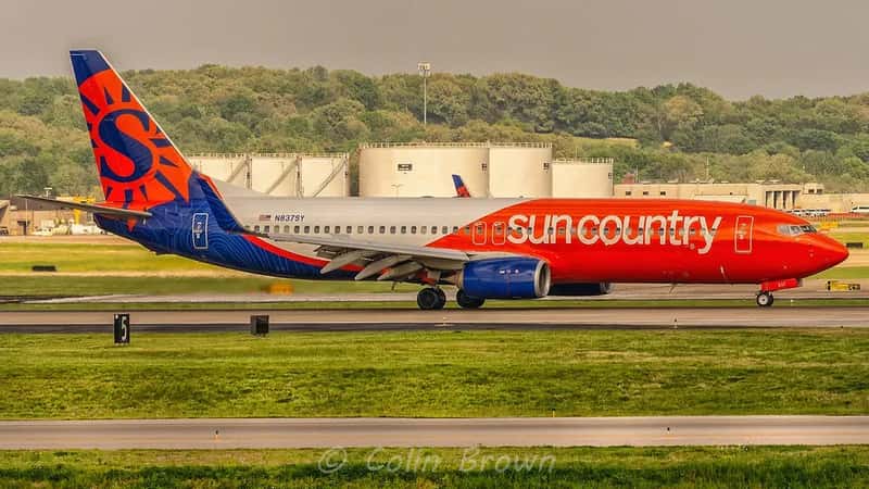 8. Sun Country Airlines - The Quiet Fee Collector (Colin Brown Photography, Flickr, CC BY 2.0)