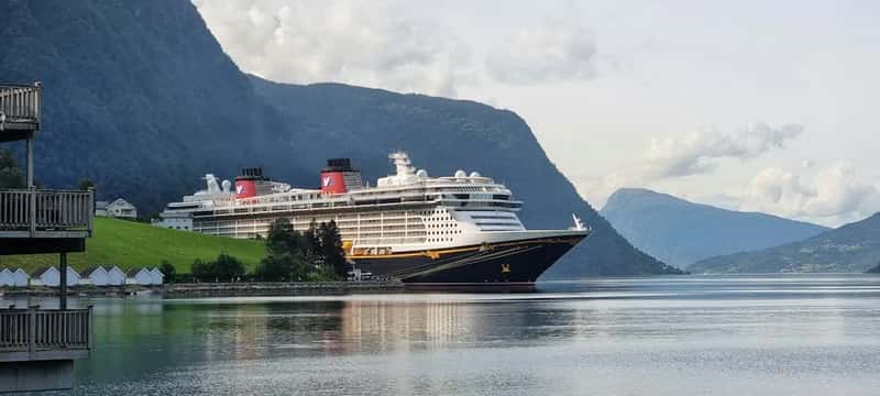 Staterooms and the Believe Tower Suite (Image Credits: Unsplash)