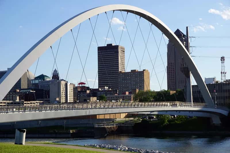 2. Des Moines, Iowa - The Underdog With Real Numbers (Image Credits: Pixabay)