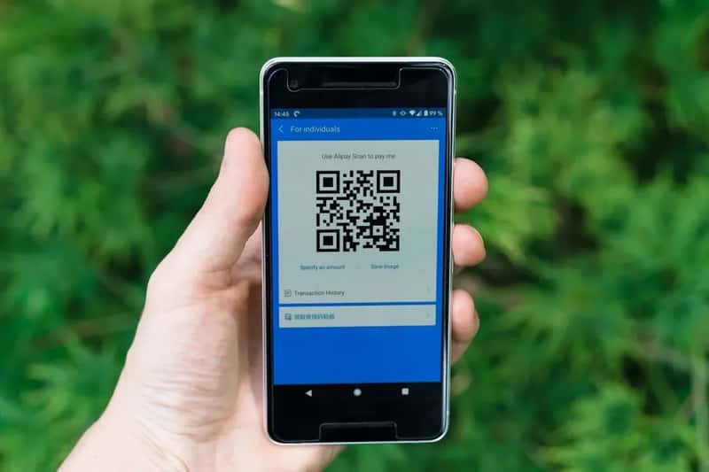 #9 - Not Printing Your Reservation Confirmation (Image Credits: Unsplash)