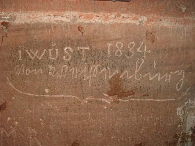 Carving Your Name Into Historic Sites (Image Credits: Wikimedia)