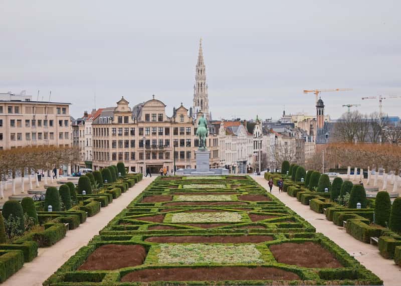 10 Countries Known for Exceptional English Fluency