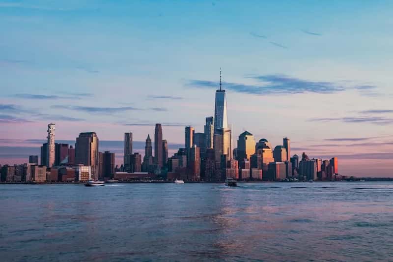 5. New York City: The Urban Last-Minute Option That Always Delivers (Image Credits: Unsplash)