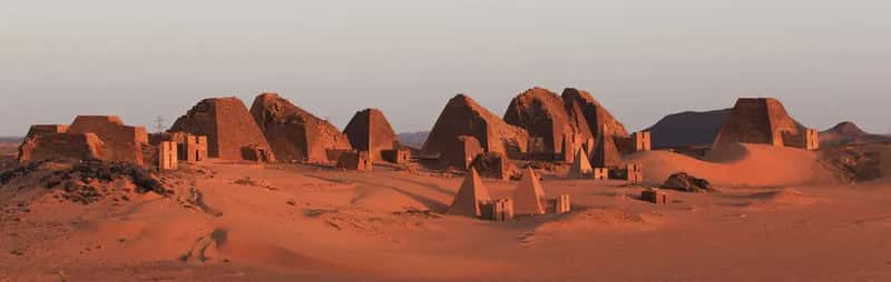 Nubian pyramids look nothing like Giza (valerian.guillot, Flickr, CC BY 2.0)