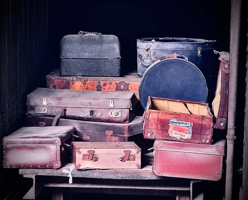 3. Vintage Vanity Cases and Train Cases (Image Credits: Unsplash)