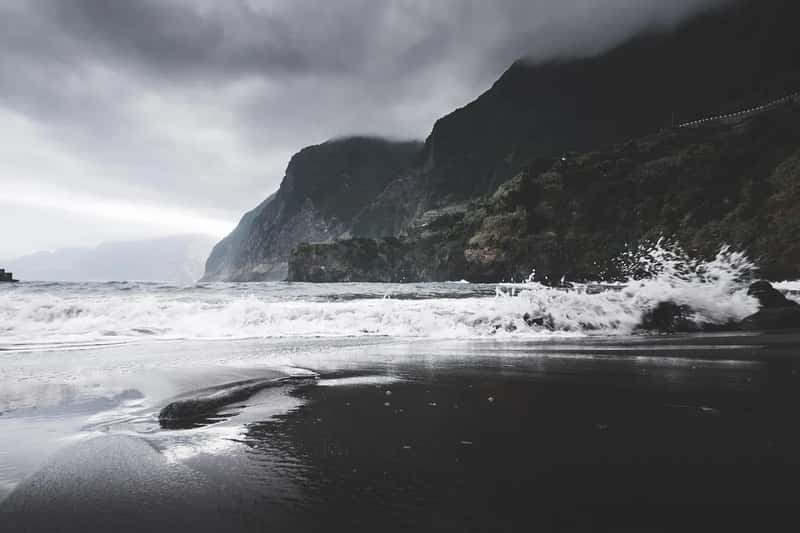 Portugal: Slow Coasts, Dark Skies and Volcanic Islands (Image Credits: Pixabay)