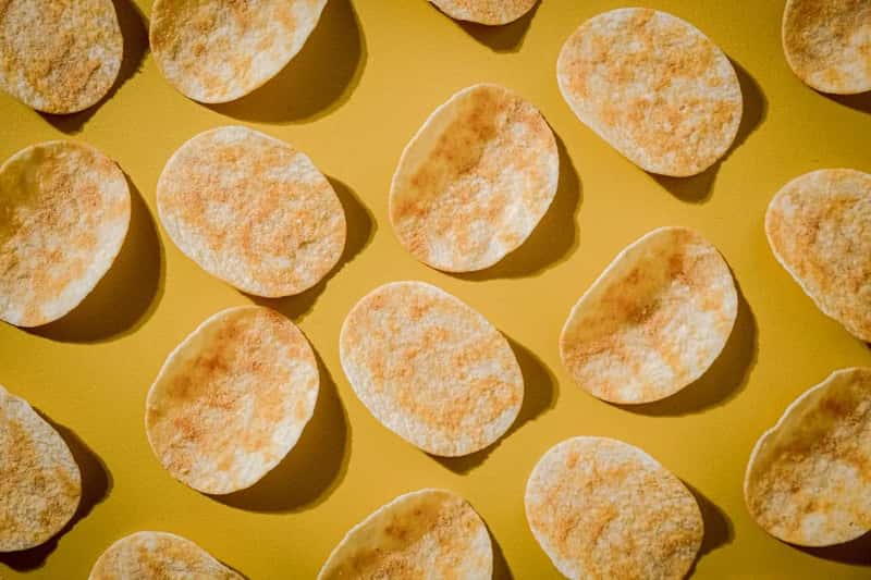 4. High-sodium snacks and instant noodles (Image Credits: Unsplash)