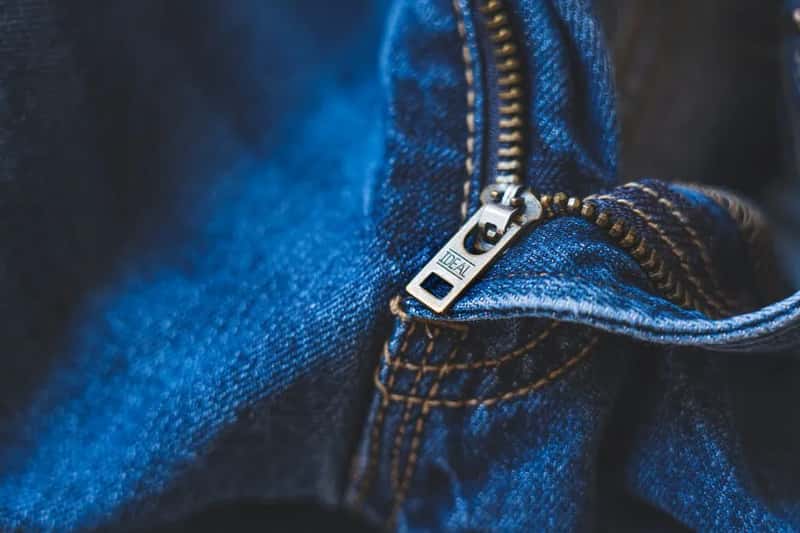 #8 - They Become Emergency Repair Techs for Broken Zippers and Locks (Image Credits: Pexels)