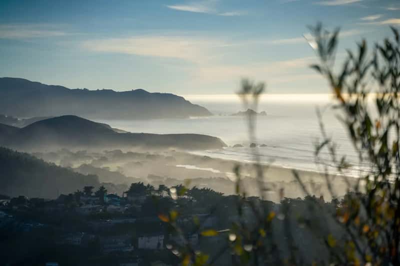 What This Means for Coastal Buyers (Image Credits: Unsplash)