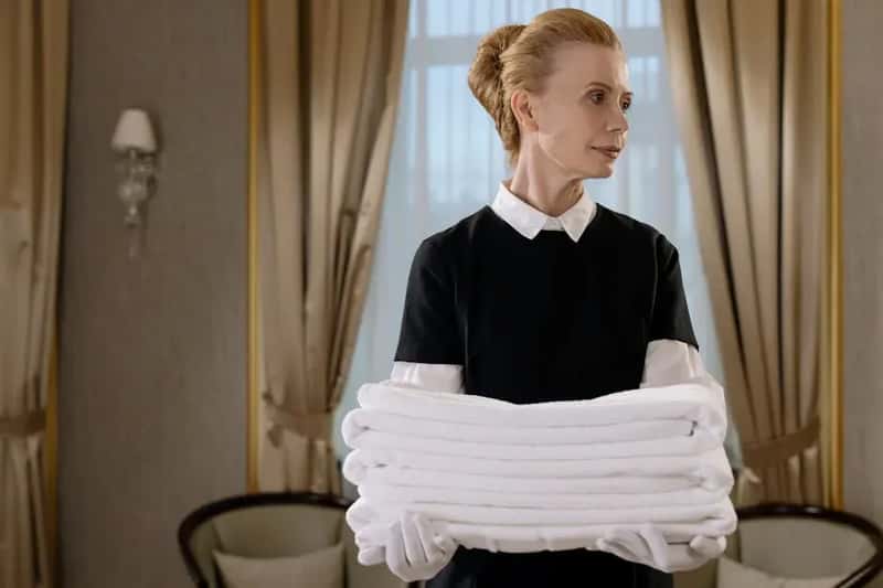 Most Guests Simply Don't Tip - And the Stats Are Telling (Image Credits: Pexels)