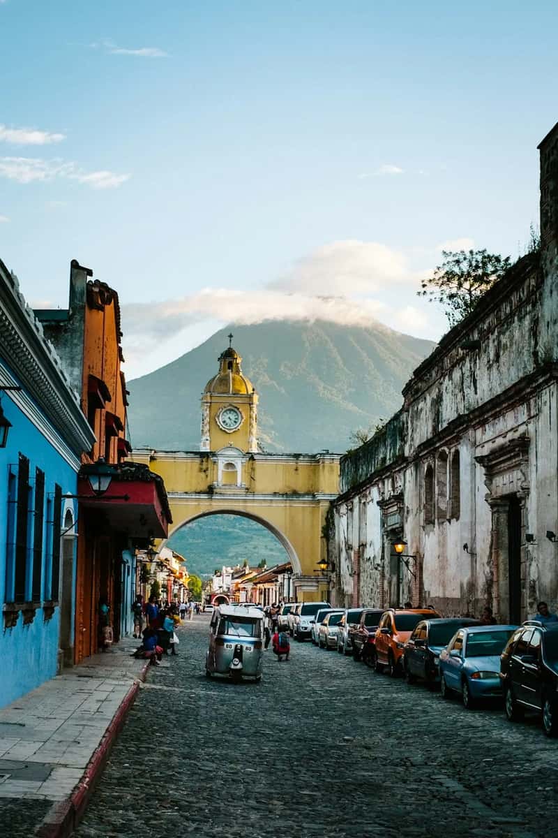 5. Guatemala: Mayan ruins and volcanoes on a tight budget (Image Credits: Unsplash)