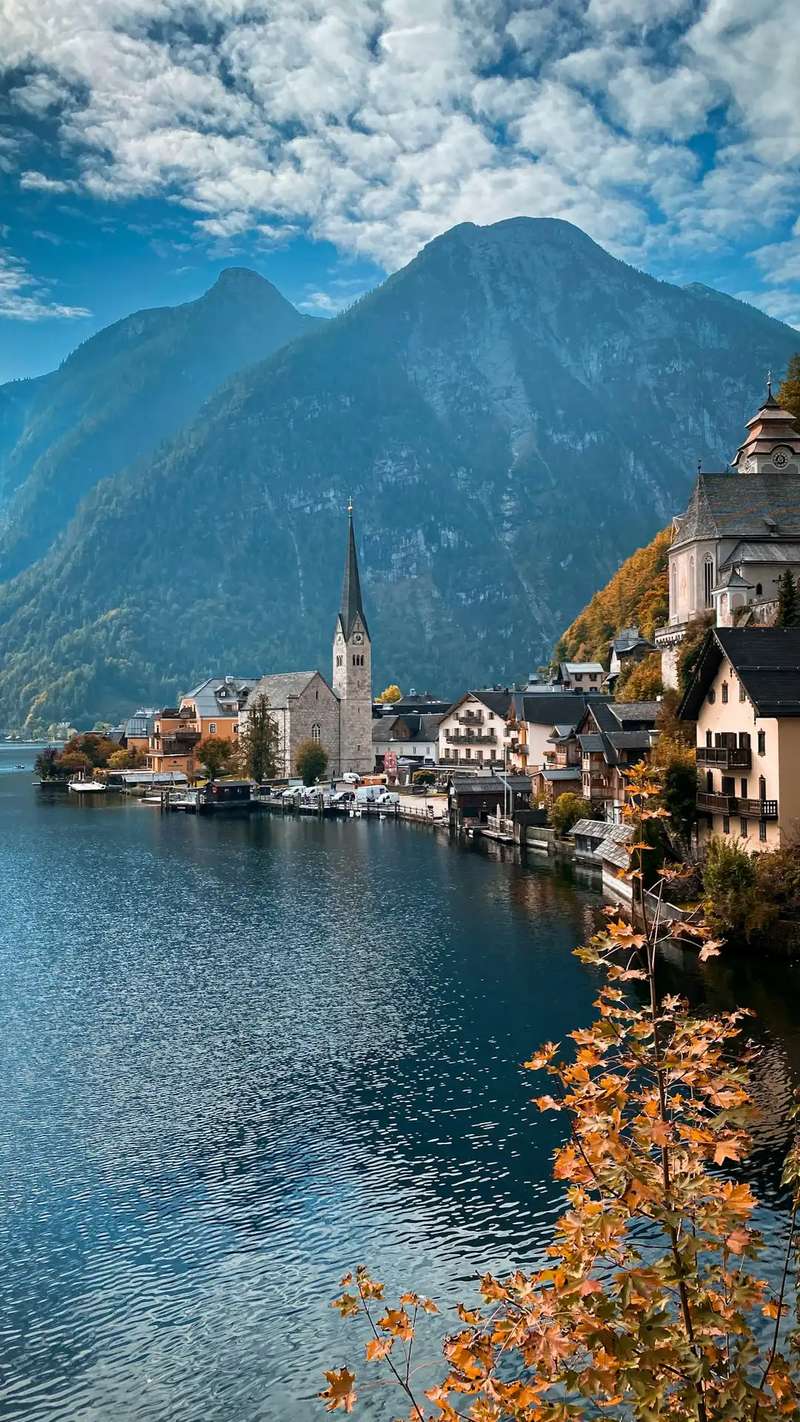 4. Hallstatt, Austria (Image Credits: Unsplash)