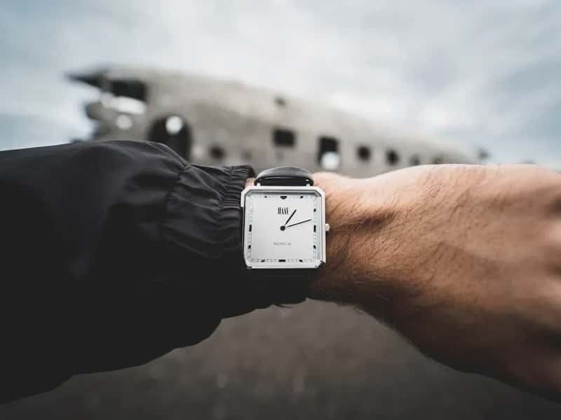 #3 - They Sync Their Watch to the Destination Time Zone Before Boarding (Image Credits: Unsplash)