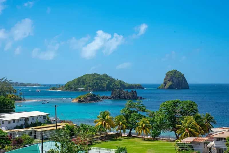 St. Vincent and the Grenadines: Ultra-Private Perfection (Image Credits: Pixabay)