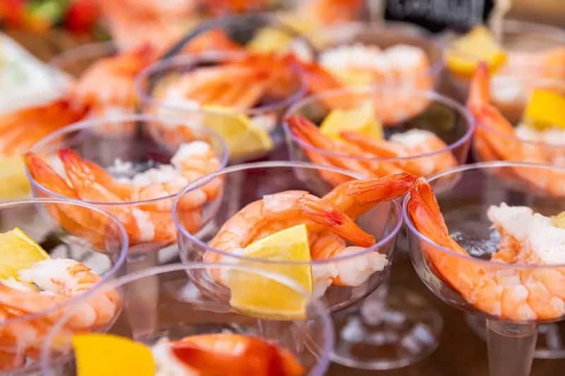 #4 - Shrimp Cocktail and Buffet Shellfish (Image Credits: Unsplash)