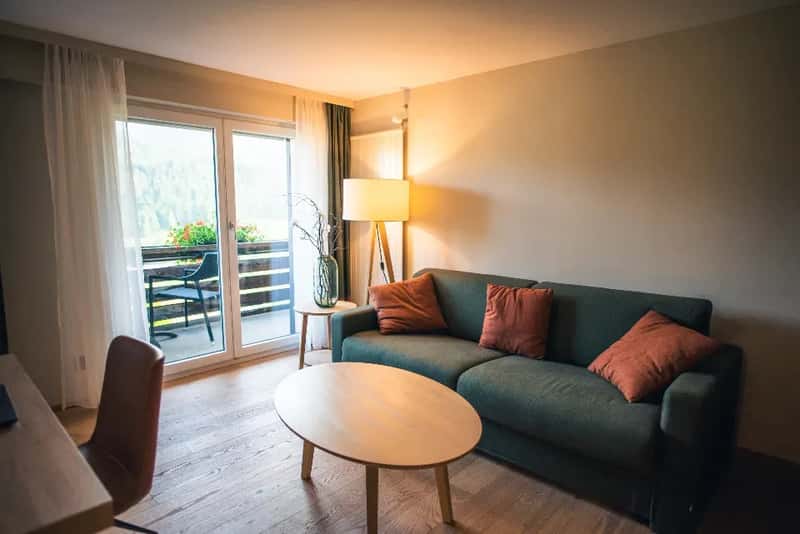 4. Keep Your Space Tidy at All Times (Image Credits: Stocksnap)