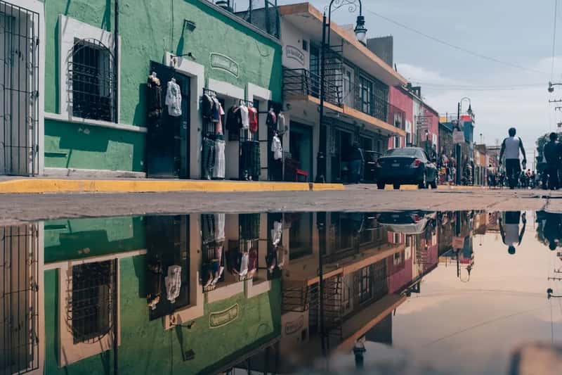 The Broader Pattern: When Popularity Outpaces Infrastructure (Image Credits: Unsplash)