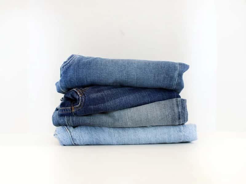 3. Skinny jeans and overly tight leggings (Image Credits: Unsplash)