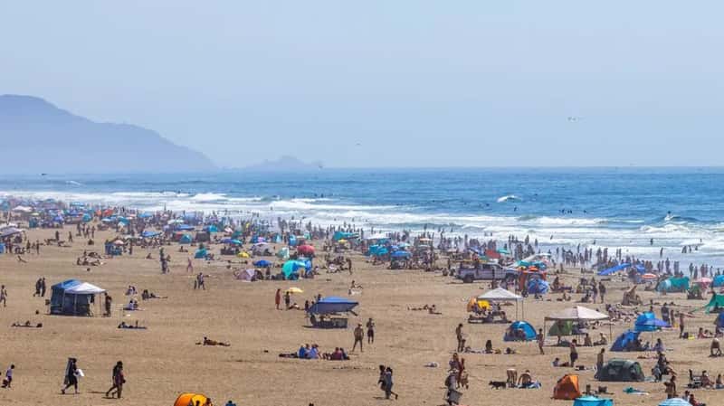 Peak season now means peak heat, not just peak crowds (Image Credits: Pexels)